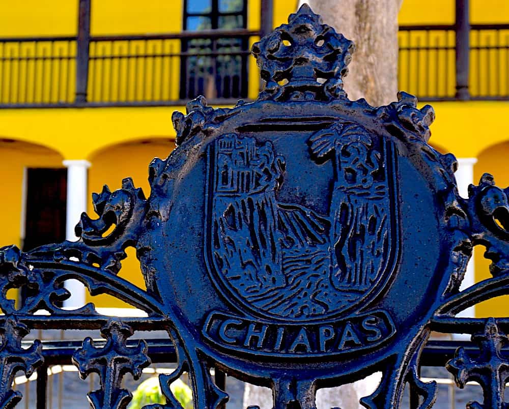 Chiapas state seal with Sumidero Canyon depicted