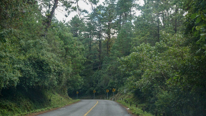 Road to Lagunas de Montebello
