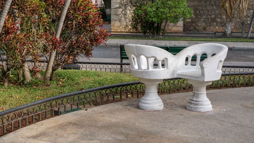 Sillas de tu y you in Merida, Mexico