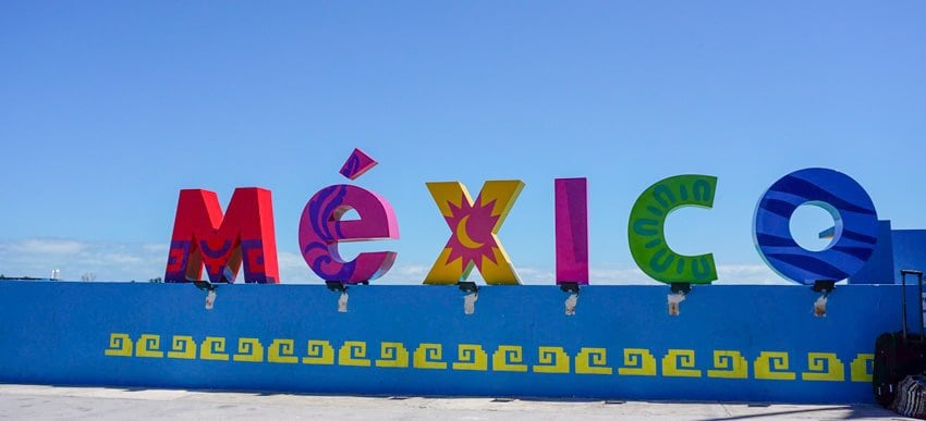 How to Use Money in Mexico