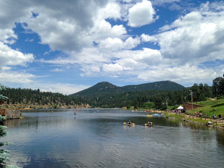 The small lake in Evergreen Colorado, a nice little stop on your Colorado road trip itinerary