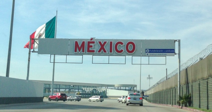 The sign greeting you into mexico, where you need to have insurance as soon as you cross over the border
